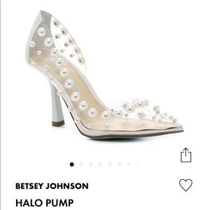 Adorable Betsy Johnson Pumps!